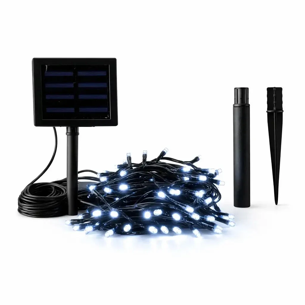 LED venkovní solární světýlka na zahradu 5 m, ledově bílá, 50 diod, černý kabel IP44, solární panel