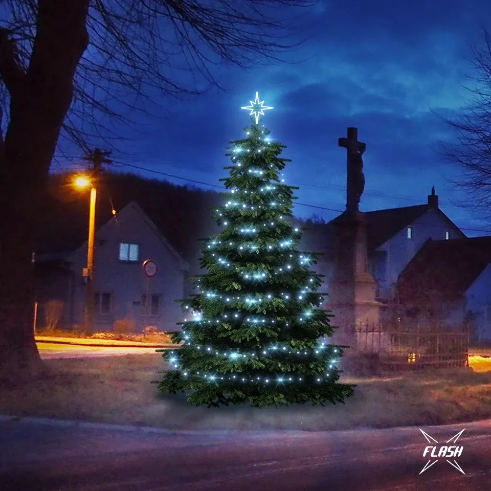 LED svetelná súprava pre vianočné stromčeky vysoké 3-5 m, ľadovo biela s bleskom