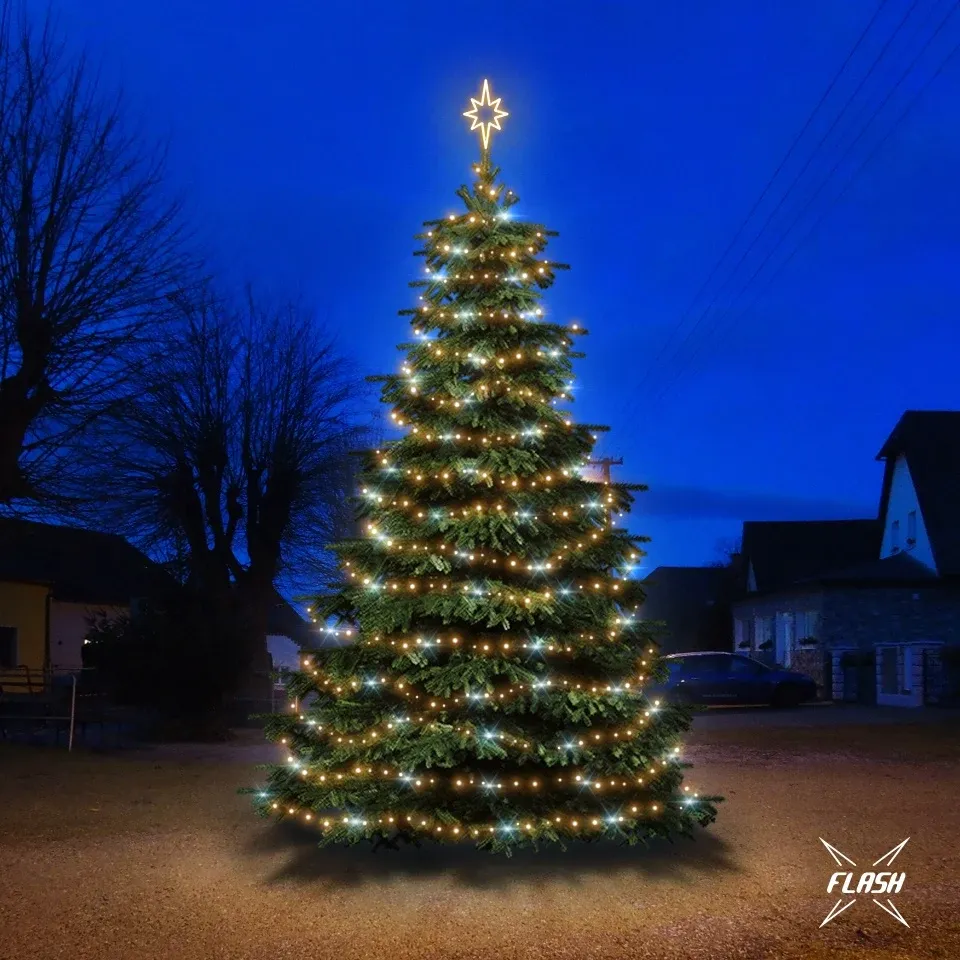 Sada LED osvetlenia pre stromy vysoké 6–8 m, teplá biela s blikajúcim efektom