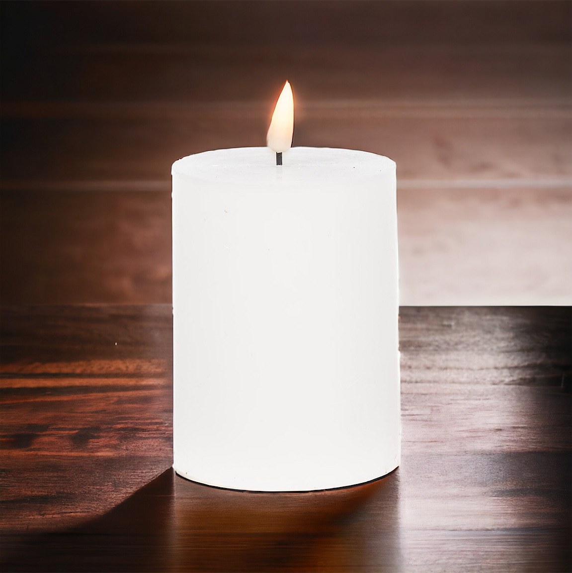 LED sviečka, vosková, 7,5 x 10 cm, biela