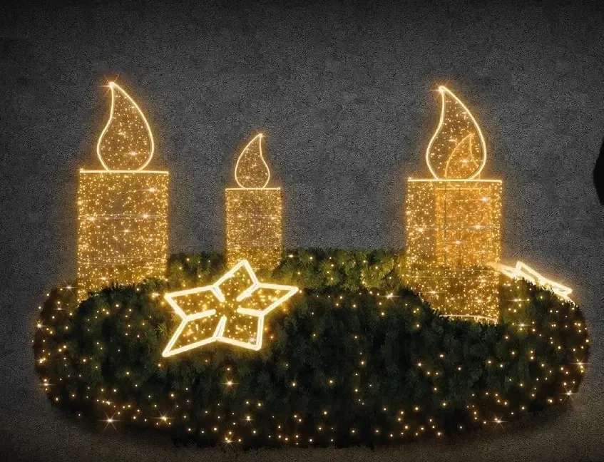 3D svetelný veniec LED, d. 200 cm, teplá biela