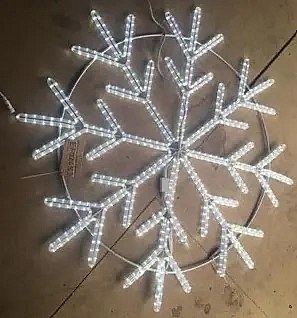 Easy Fix 2D LED svetlo XX, Ø 145 cm, ľadovo biela, závesné, hliník