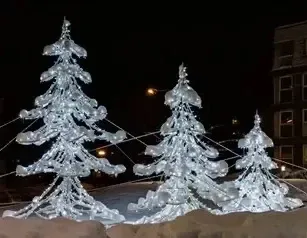 Eco Fix 2D LED svetlo na stromček, 600 cm, ľadovo biele s kryštálmi, hliník