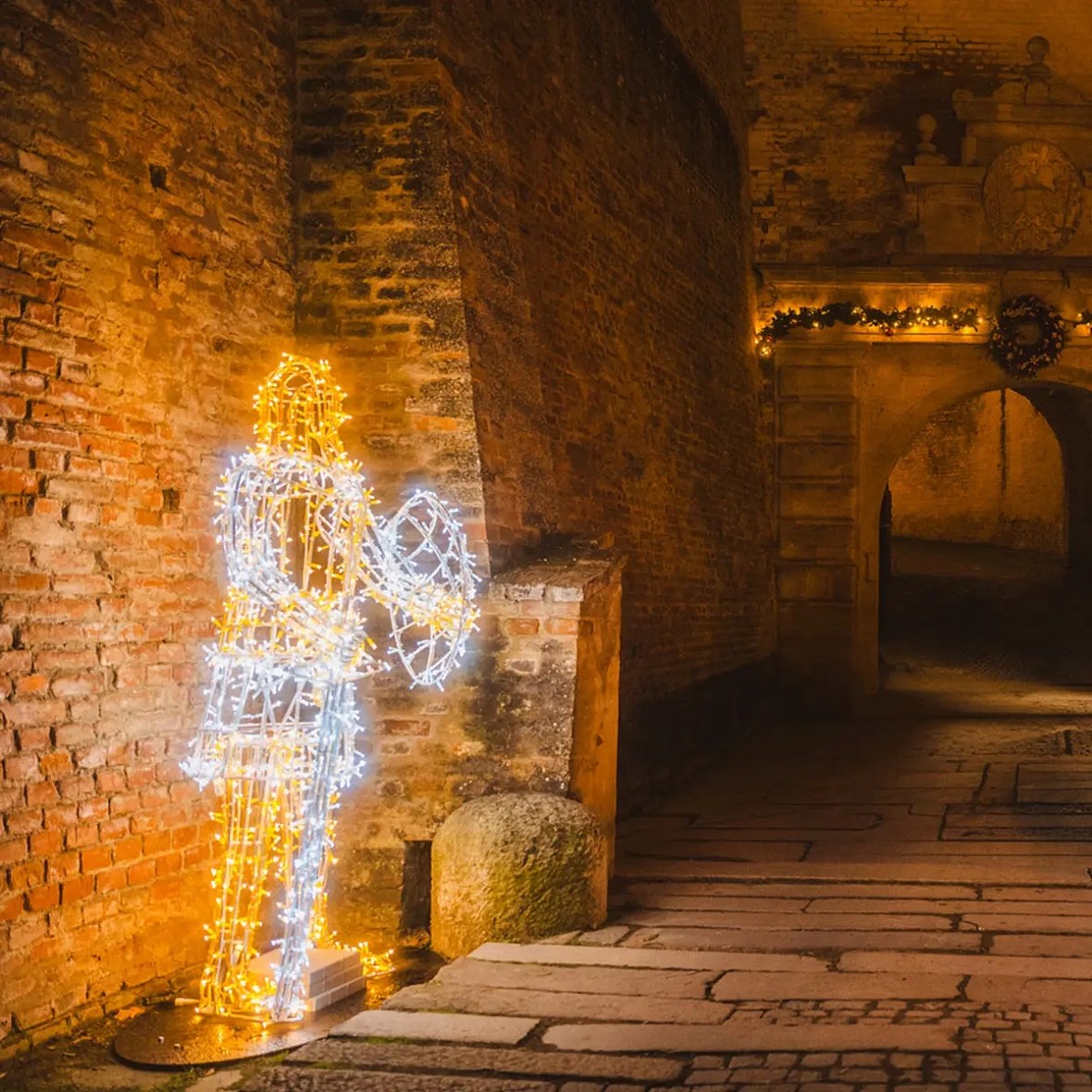 Eco Fix 3D LED Light Knight I, 220 cm, teplá a ľadová biela, hliník