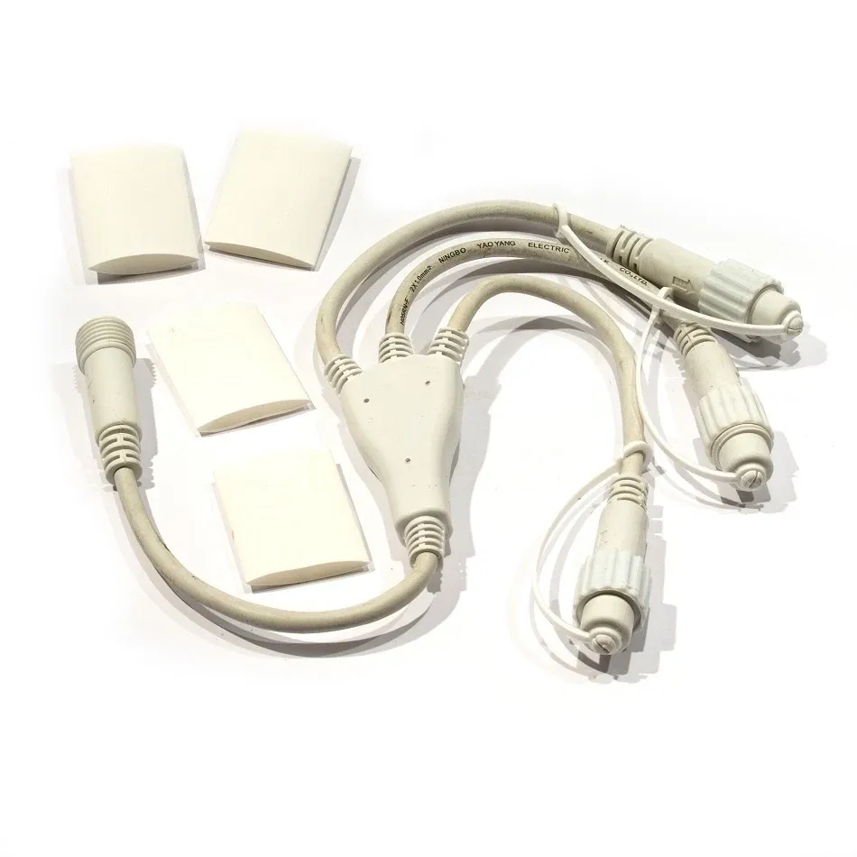 Rozbočovač Easy Fix T, 3 výstupy, biely, IP67