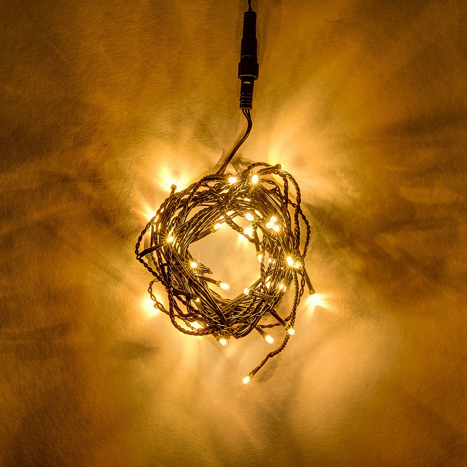 LED svetelné cencúle - 2x0,5m, teplá biela, tmavý kábel, 40 diód